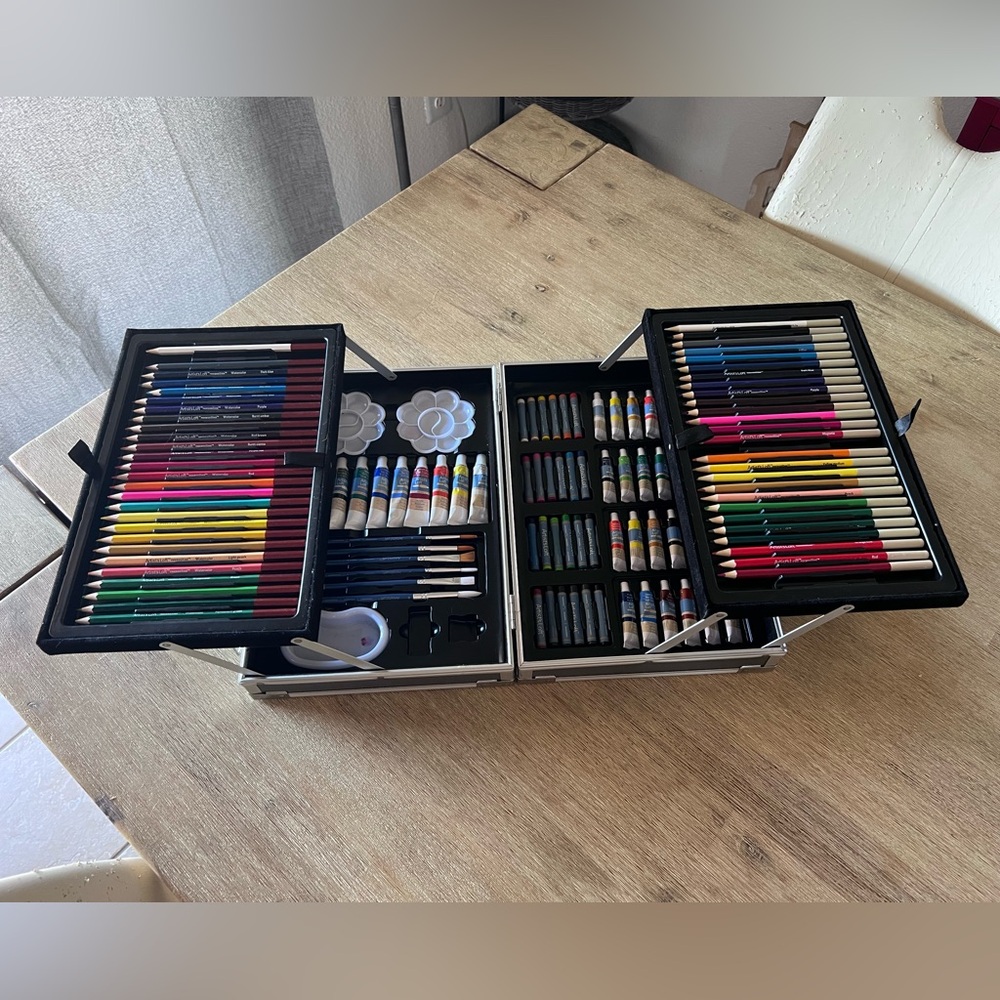 Artist’S Loft All-Media Art Set in Aluminum Case – All-In-One Art Set